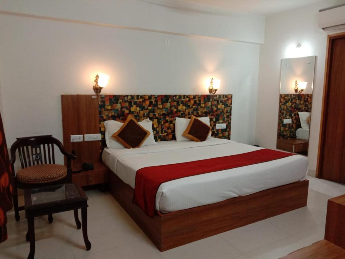 Fabhotel Idea Inn Agra  Bilik gambar